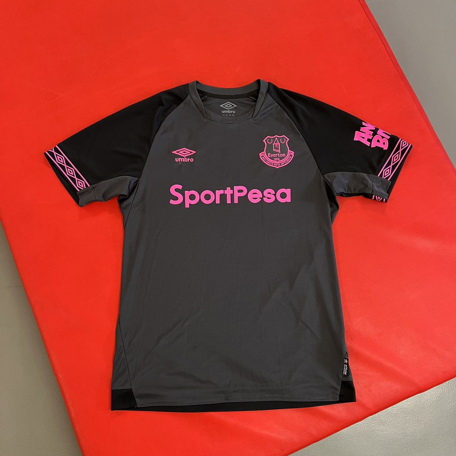 Boiler Room × Umbro Boiler Room x Umbro Goalkeeper Jersey long