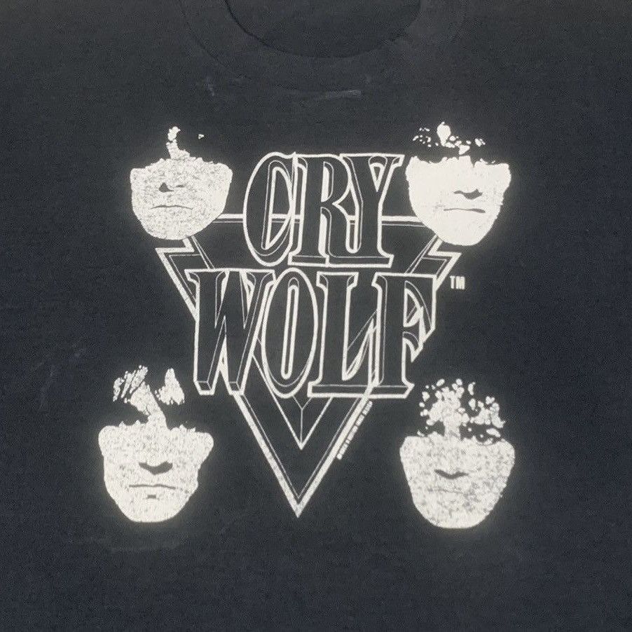 Vintage 80s Cry Wolf Band Tour Japan Tshirt
