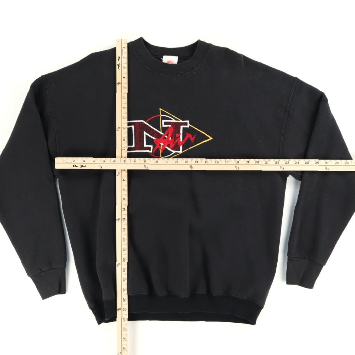 Nike VINTAGE Nike Embroidered Air 90s Sweatshirt Black Men's XL Shirt Size US XL / EU 56 / 4 - 3 Thumbnail