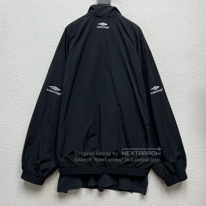 Balenciaga Balenciaga Fake Two-Piece Combined 3B Embroidered Windbrea Size US S / EU 44-46 / 1 - 4 Thumbnail