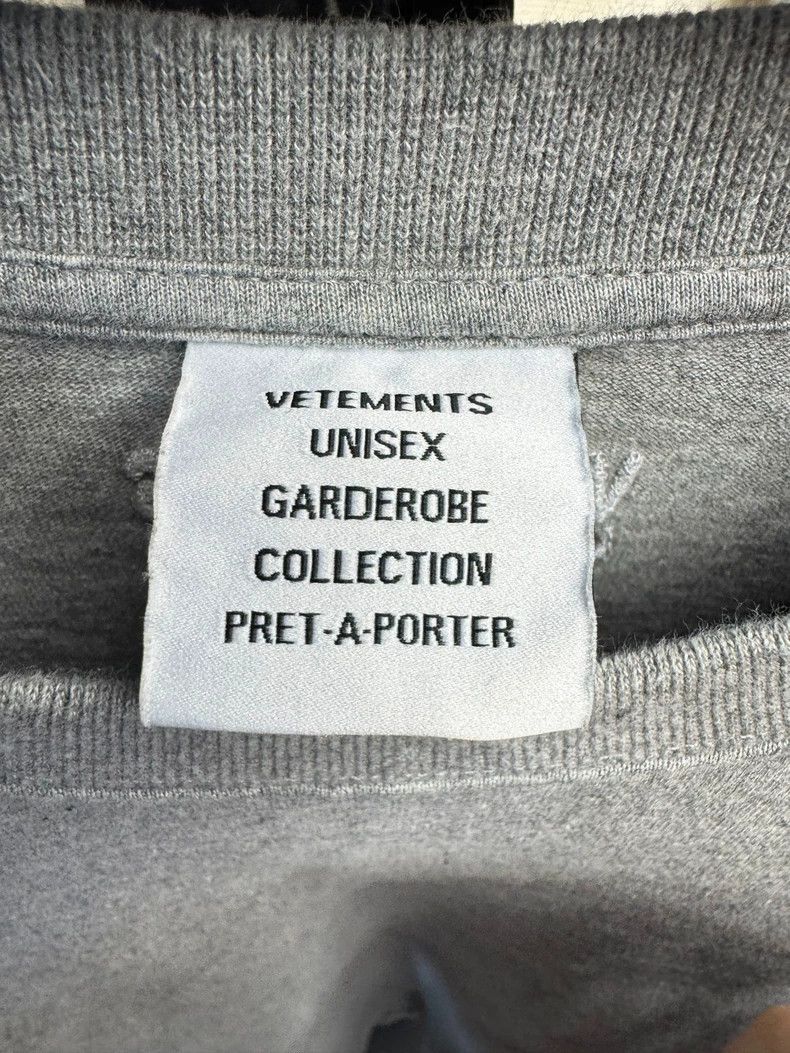 Vetements Vetements Long Sleeve OG Trendy Top - Size S - Gold Size Size US M / EU 48-50 / 2 - 2 Thumbnail