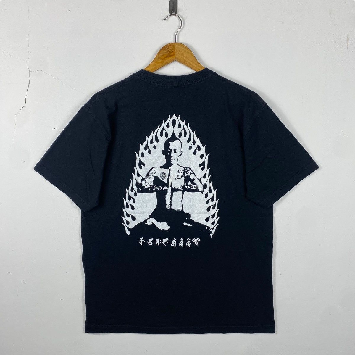Band Tees Vintage Japanese Band MAXIMUM THE HORMONE Faded Tee Shirt Size US L / EU 52-54 / 3 - 4 Thumbnail