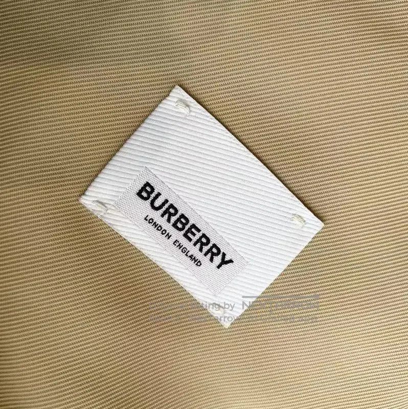 Burberry Burberry Khaki Quilted Cotton Women's Jacket. Size S / US 4 / IT 40 - 5 Thumbnail