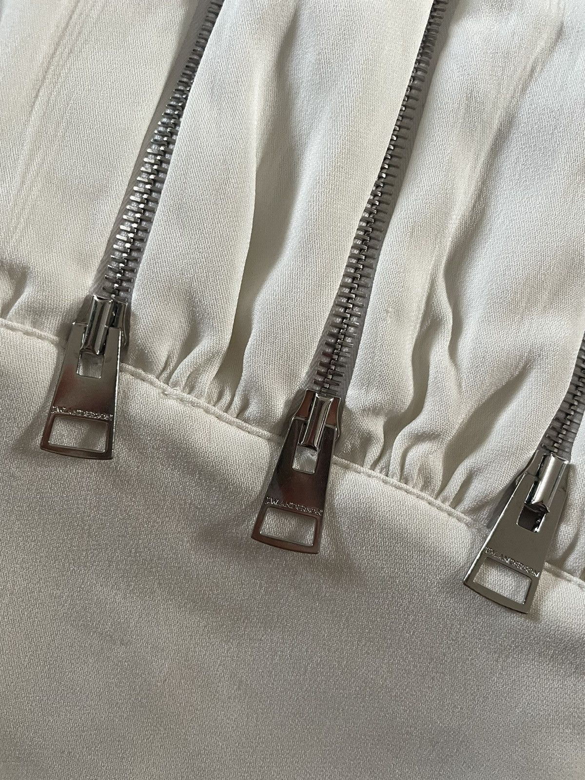 JW Anderson Off white J.W. Anderson pants Size US 32 / EU 48 - 3 Thumbnail