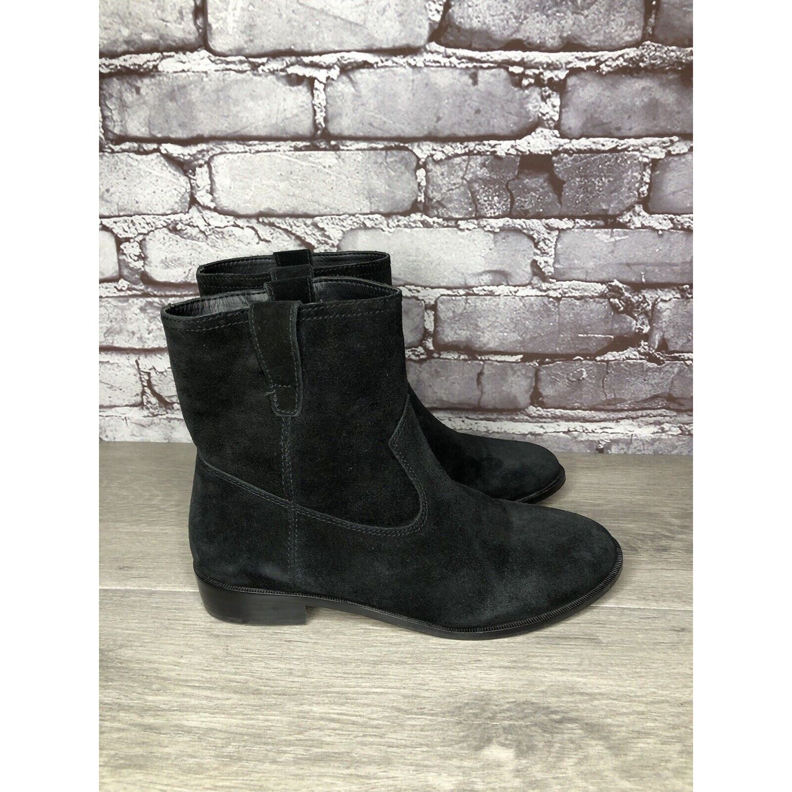 Rebecca Minkoff Rebecca Minkoff Black Suede Pull On Ankle Boots Heel Booties Size US 6 / IT 36 - 2 Thumbnail