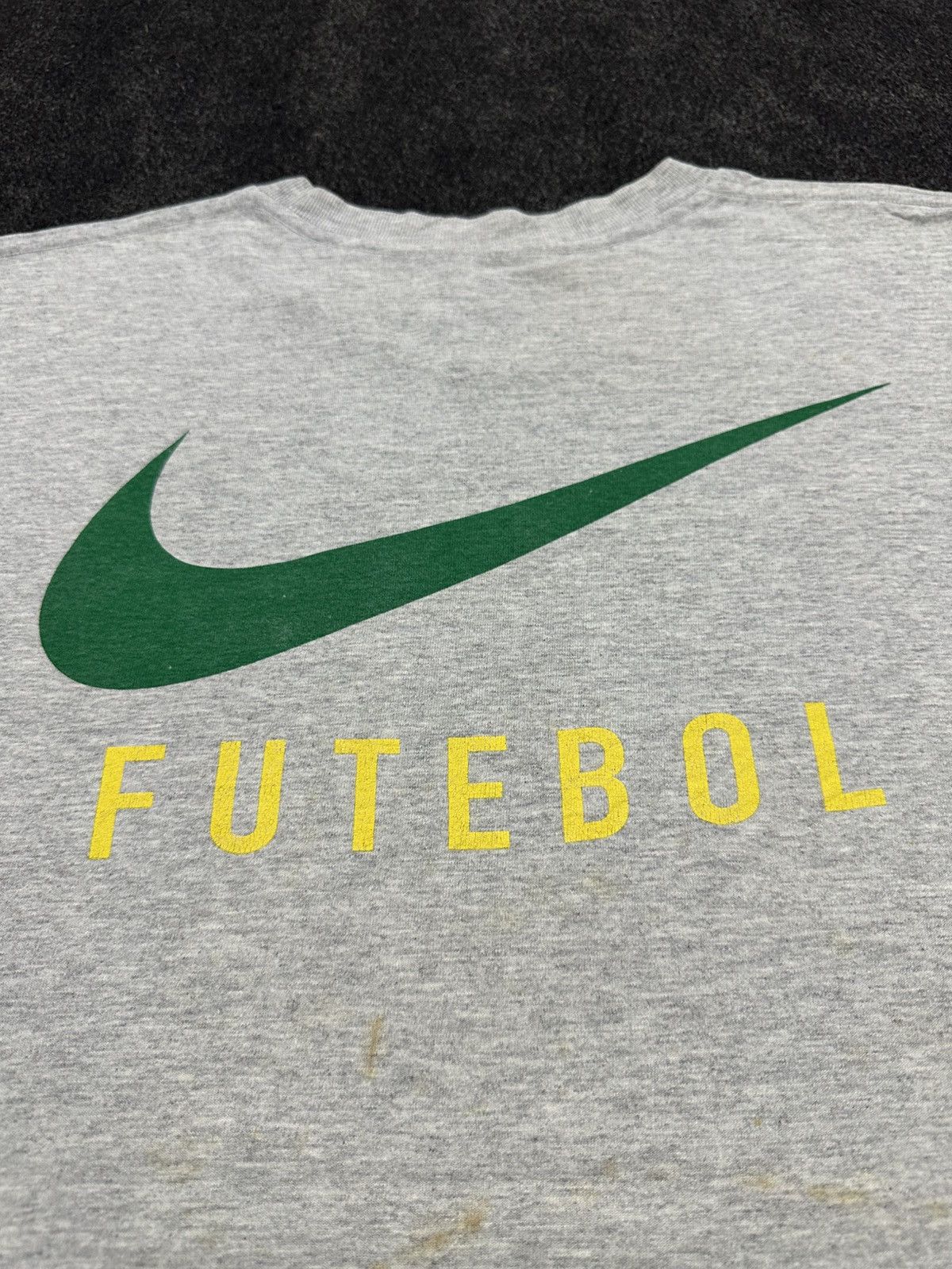Nike Nike Vintage Y2K Brazil CBF "Just Do It" Futebol T-Shirt Size US M / EU 48-50 / 2 - 9 Thumbnail