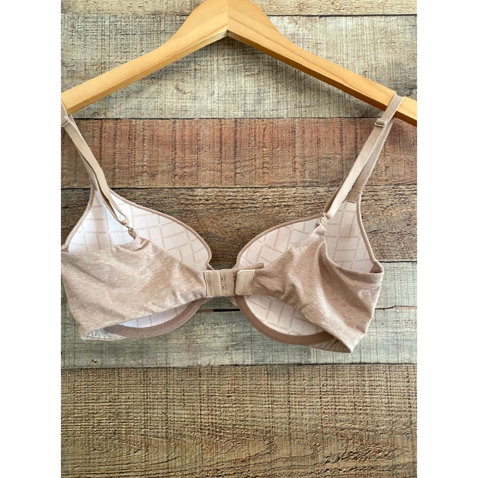 Victoria's Secret Victoria's Secret Padded Perfect Coverage Bra 32D Tan Size ONE SIZE - 3 Thumbnail