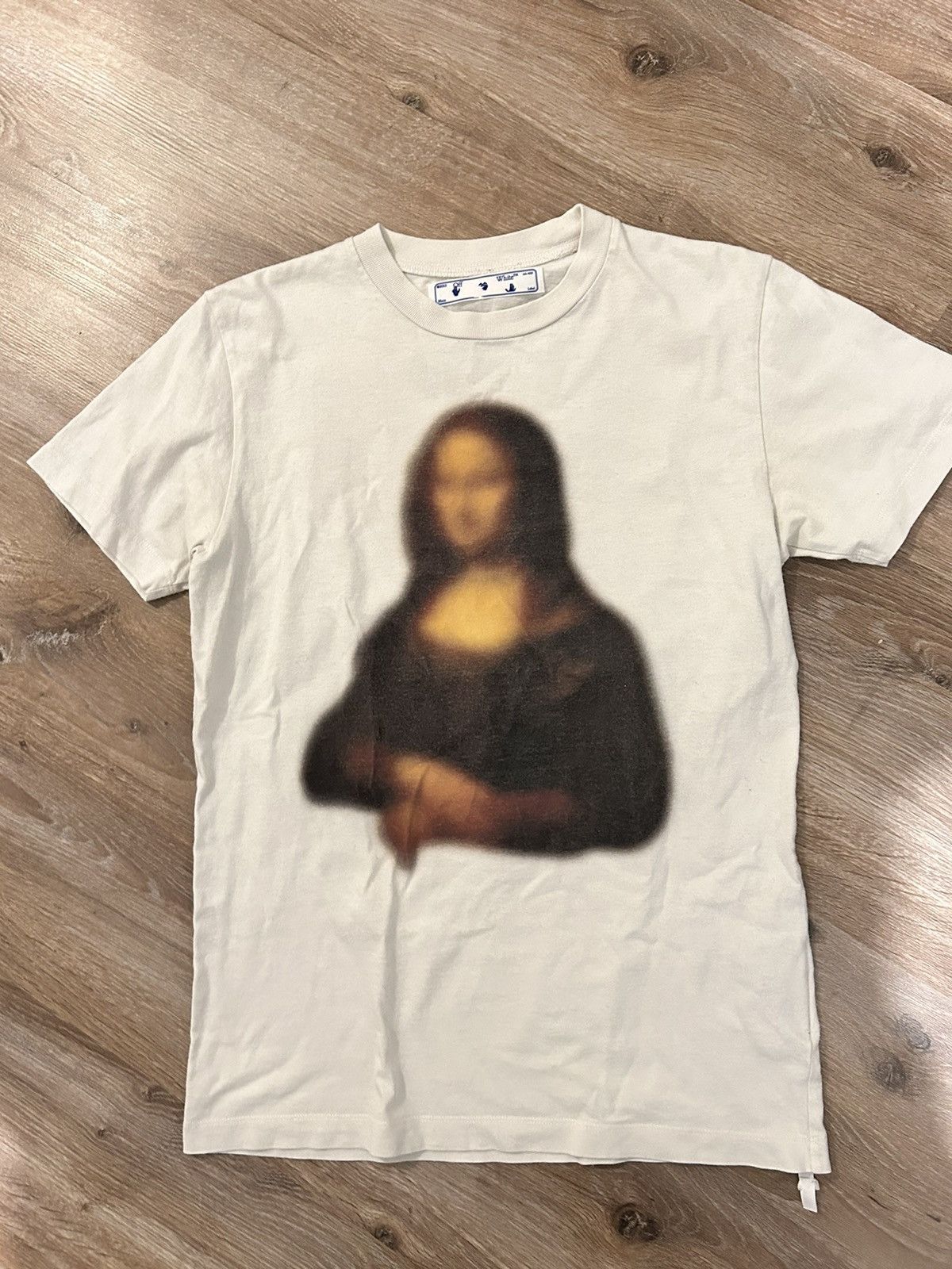 off white t shirt mona lisa