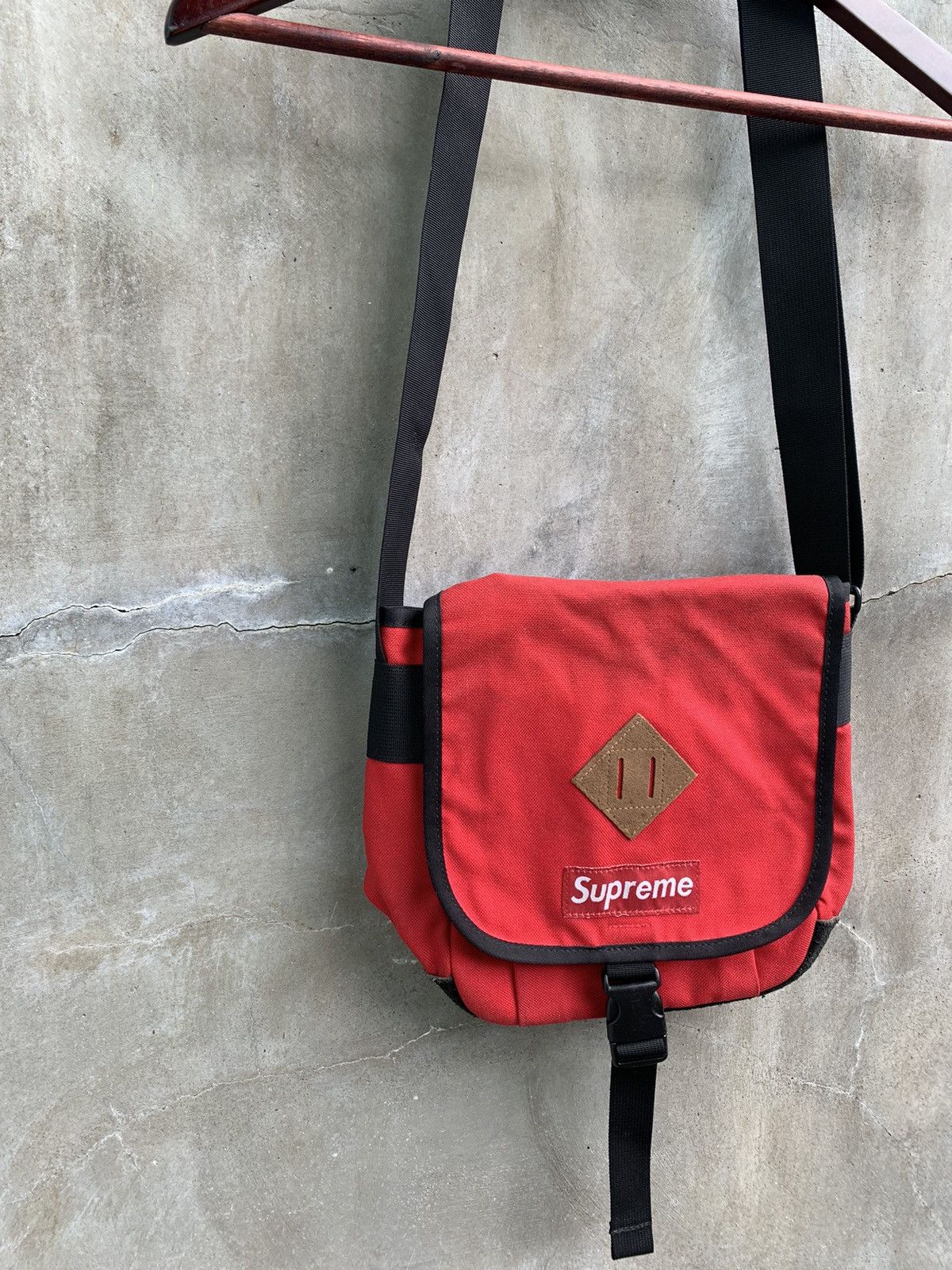 Supreme 2008 Box Logo Messenger Bag | Grailed