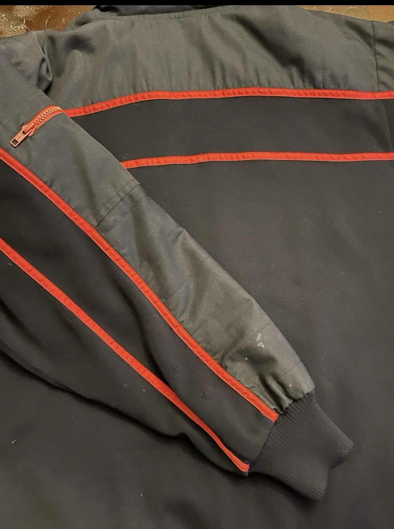 Paul & Shark Vintage Paul & Shark Yachting Harrods Italy Black Red Full Z Size US L / EU 52-54 / 3 - 14 Thumbnail
