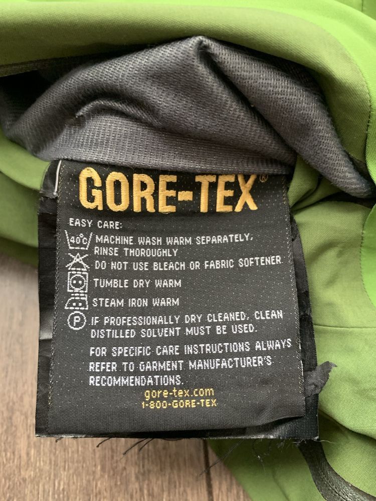 Arc'teryx Arcteryx Vintage Cactus Gore Tex Jacket Size US L / EU 52-54 / 3 - 5 Thumbnail