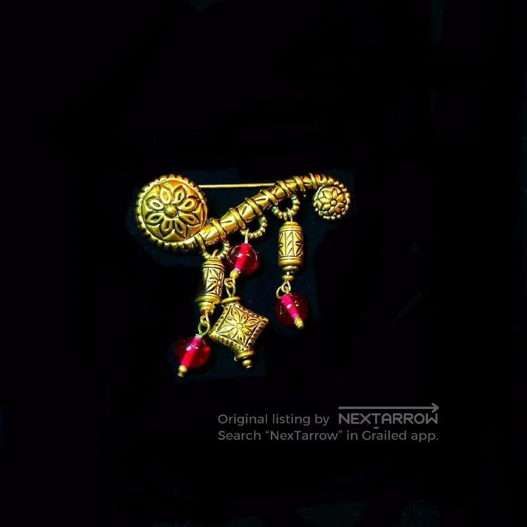 Kenzo Kenzo Vintage Brooch. Size ONE SIZE - 1 Thumbnail