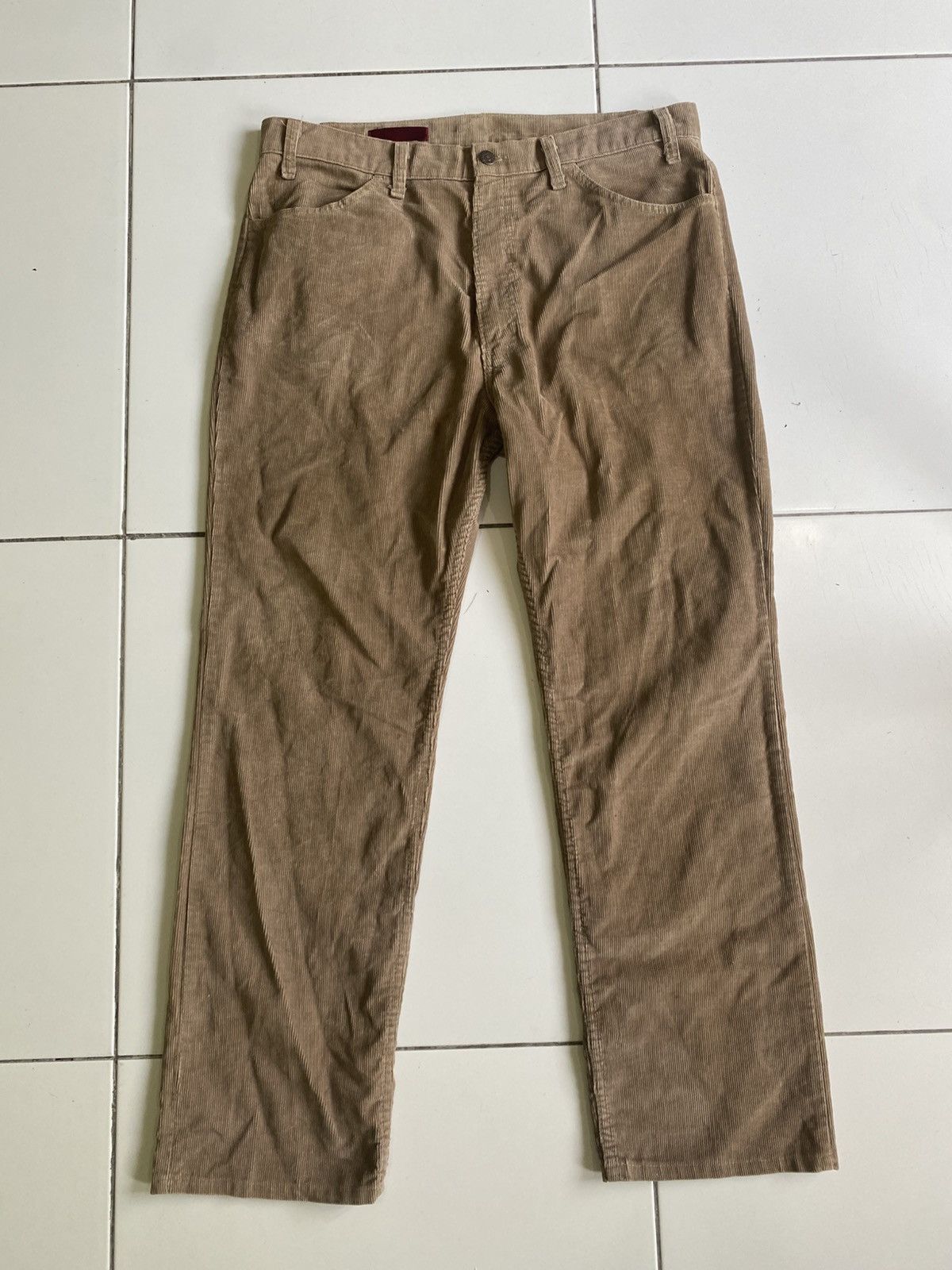 Levi's Vintage Clothing Vintge Levi’s corduroy two Navajo back pocket Size US 38 / EU 54 - 2 Thumbnail