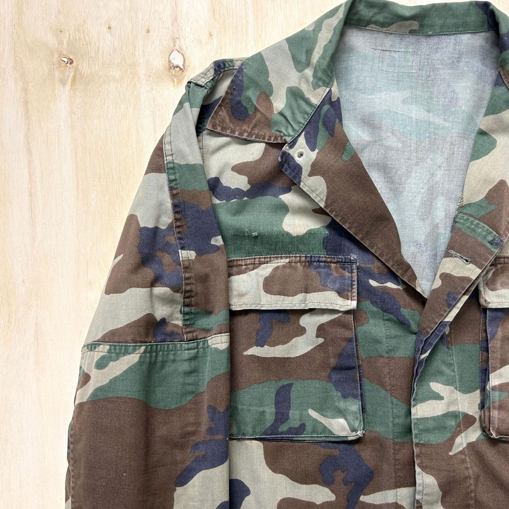 Vintage Camo Field Jacket Mens L Green Cotton Button Pockets Outdoor Workwear Size US L / EU 52-54 / 3 - 3 Thumbnail