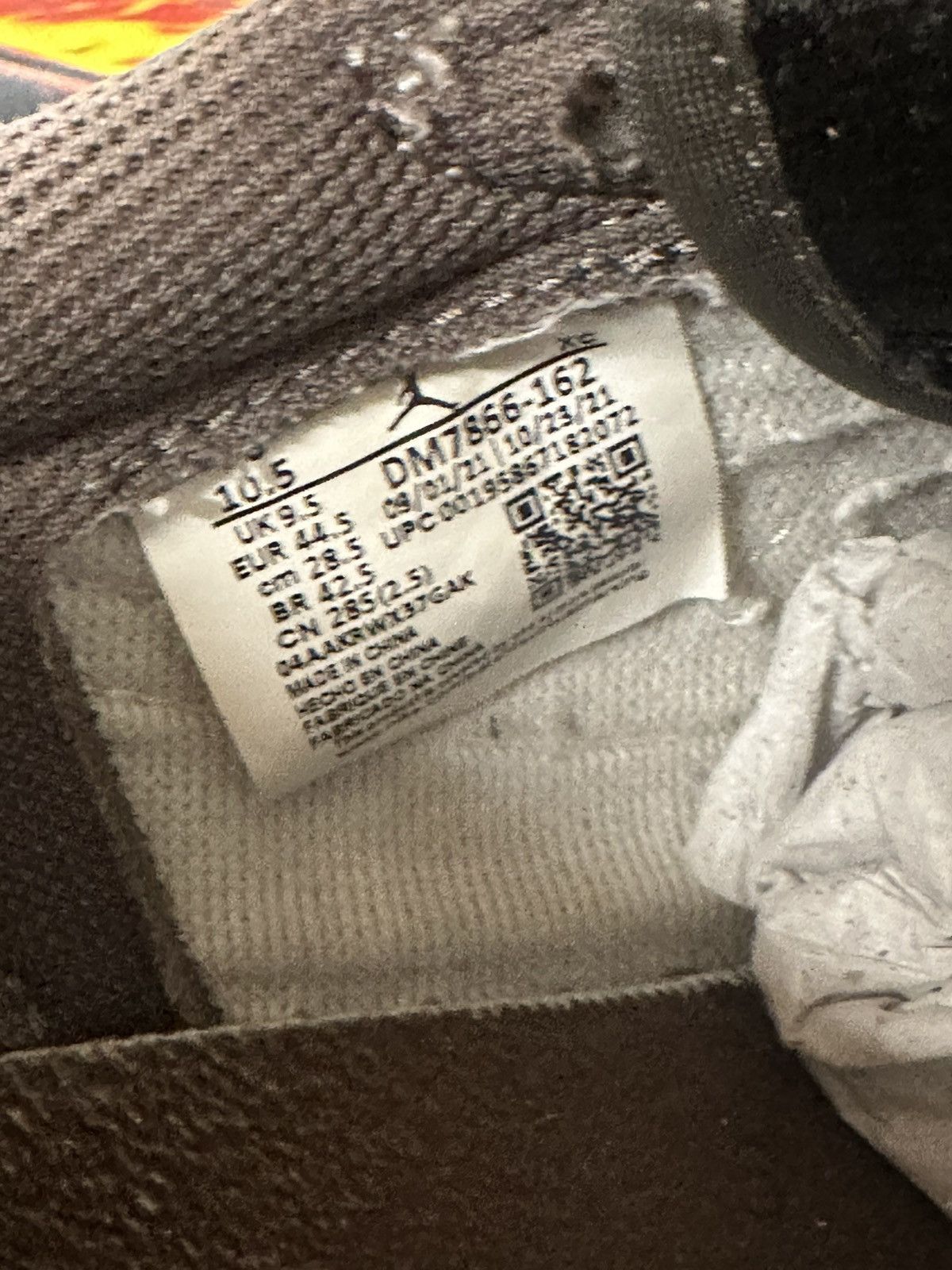Nike × Travis Scott Travis scott low reverse mocha Size US 10.5 / EU 43-44 - 9 Thumbnail