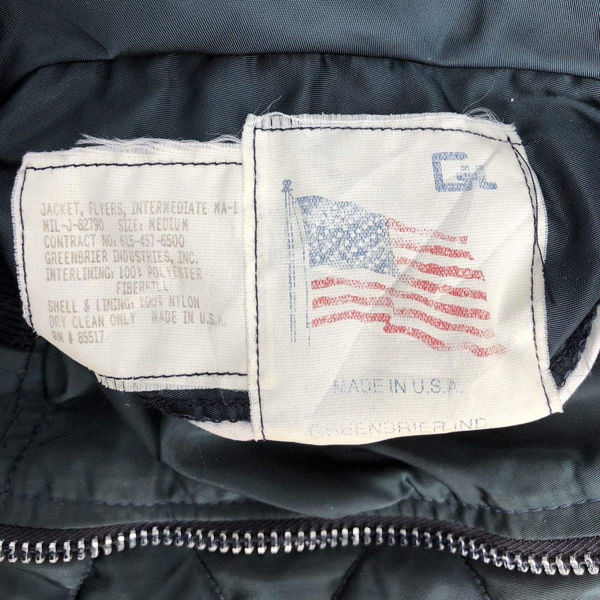 Vintage Vintage Flyers Intermediate Ma-1 Bomber Jacket Made in USA🇺🇸 Size US M / EU 48-50 / 2 - 13 Thumbnail