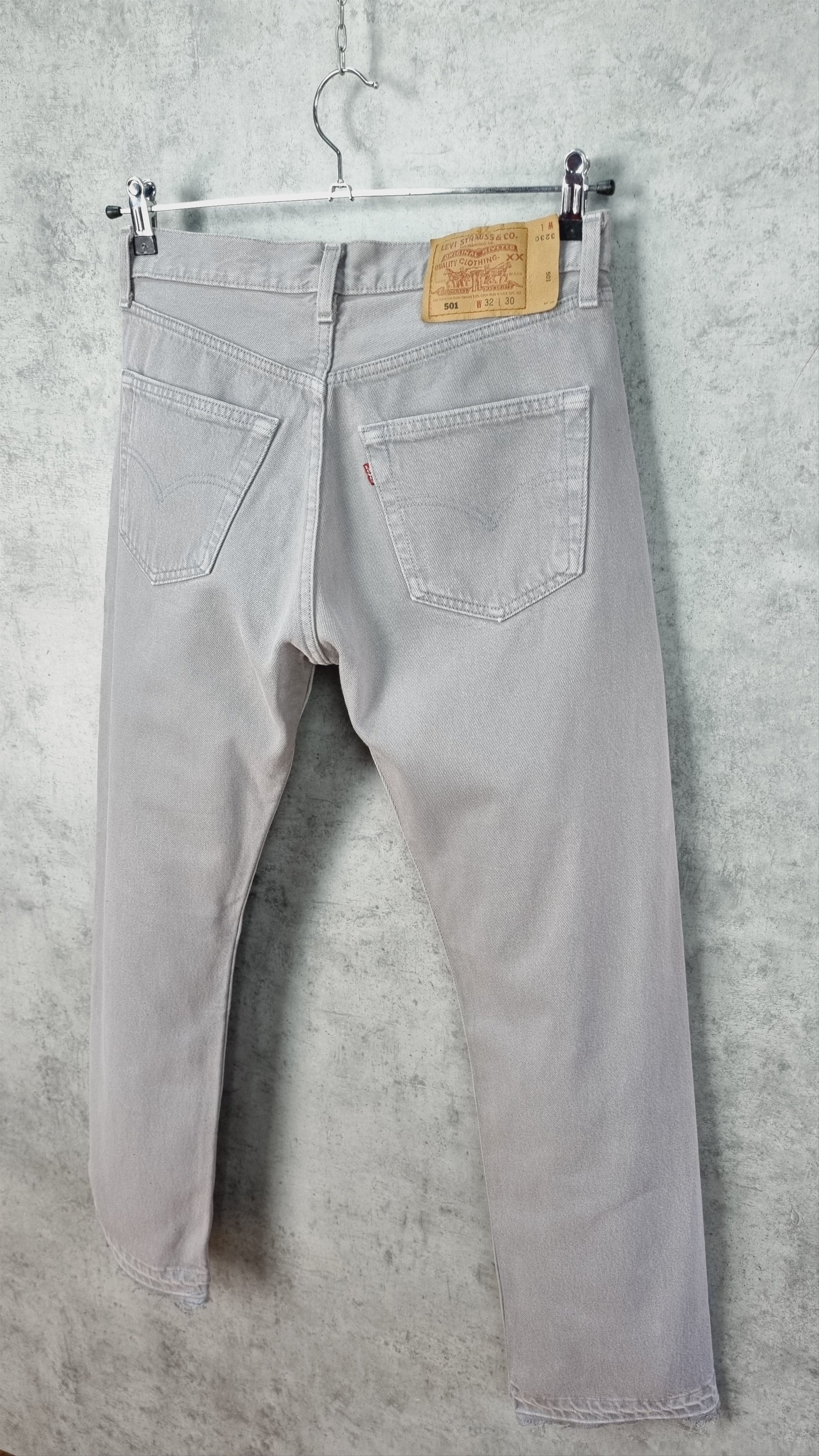 Levi's × Levi's Vintage Clothing 90s Levi's 501 Gray Denim Buttons Flies Jeans Size US 31 - 4 Thumbnail