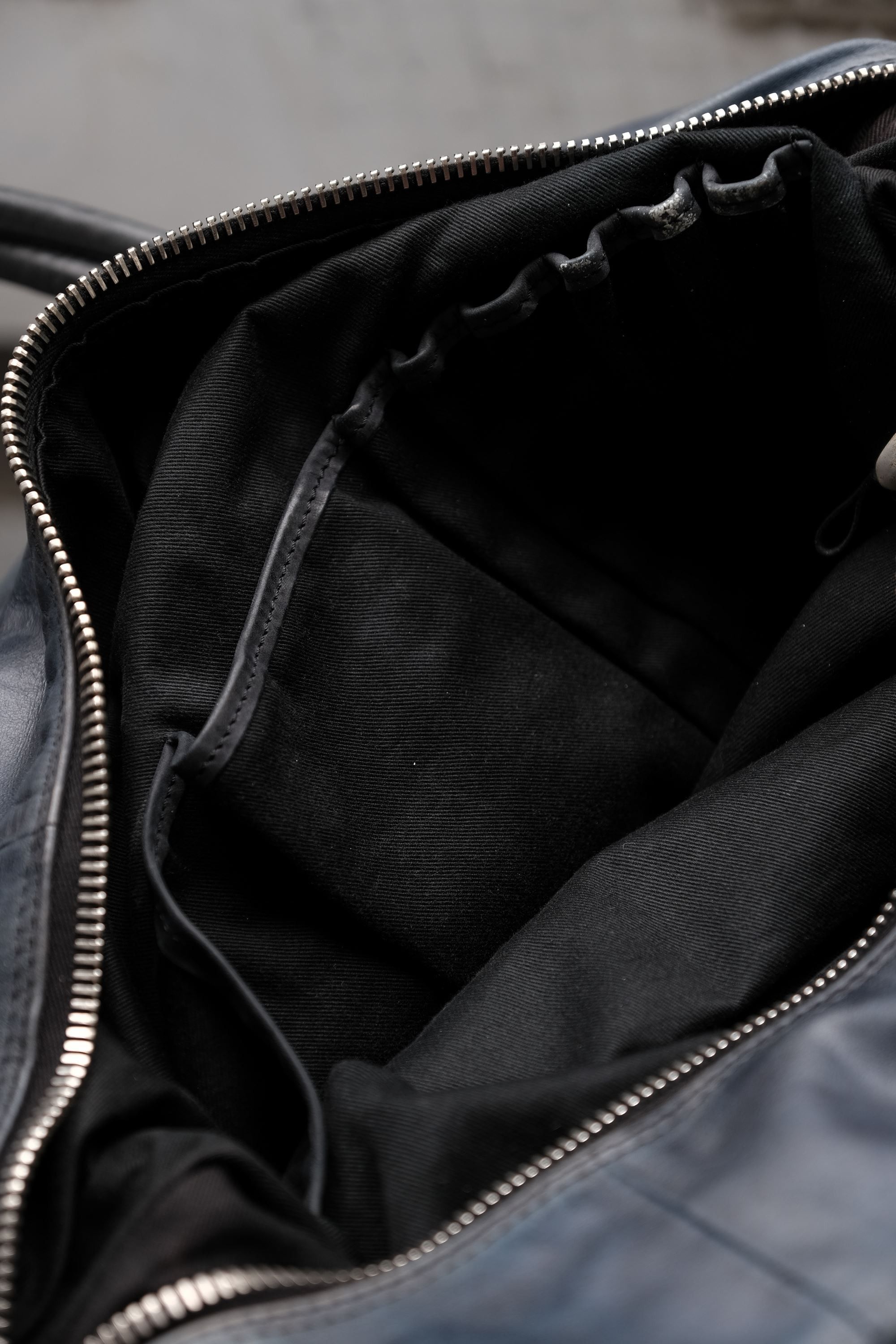 Maison Margiela Maison Martin Margiela 12S/S 2-Way Leather Shoulder Tote Bag Size ONE SIZE - 11 Thumbnail