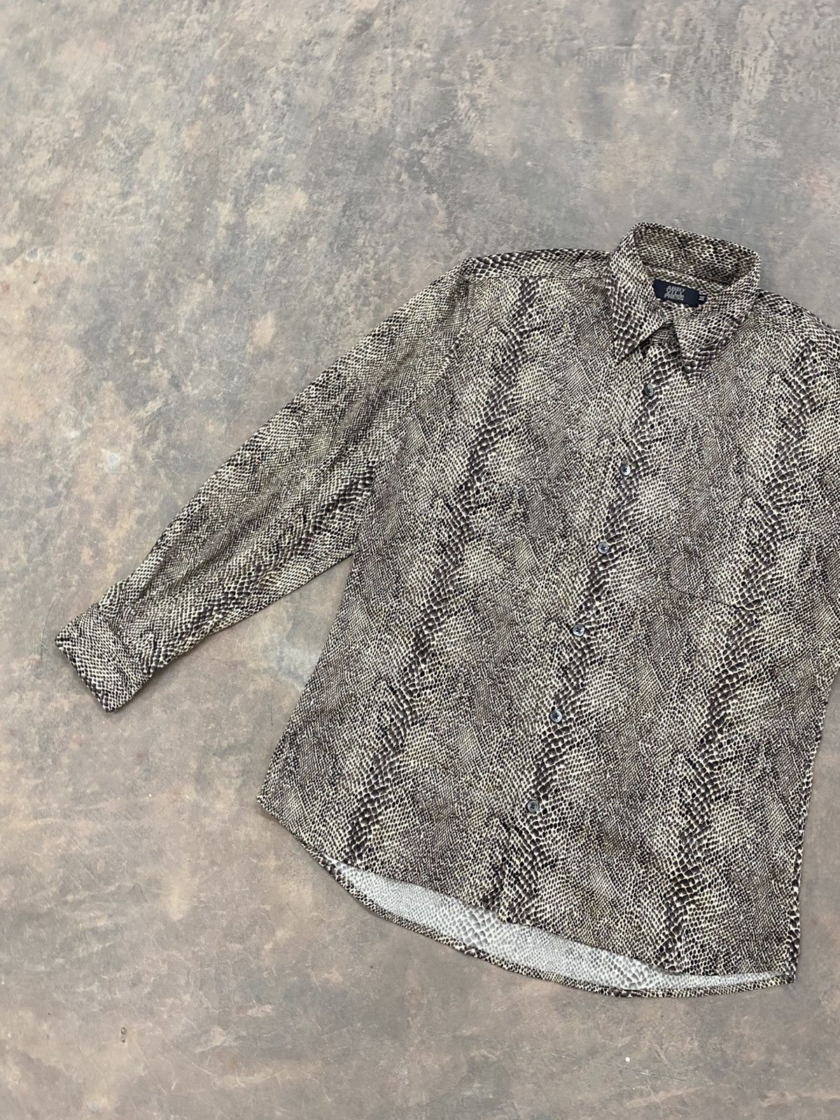 Japanese Brand ABBY VILL PRESS SNAKE SKIN LS SHIRT DESIGNER JAPAN Size US S / EU 44-46 / 1 - 7 Thumbnail