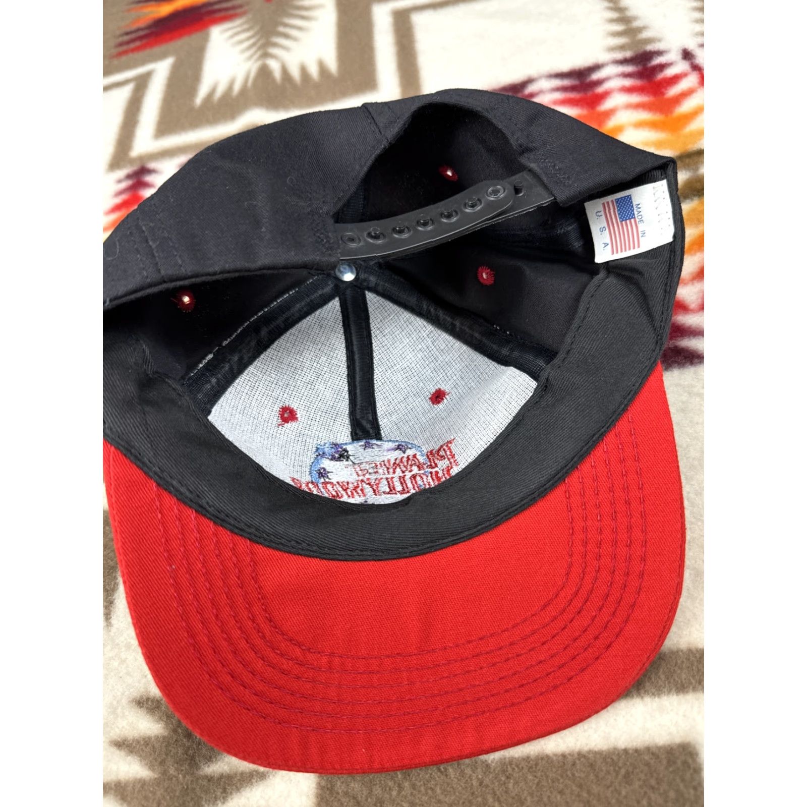 Planet Hollywood VINTAGE Planet Hollywood Snapback Hat Cap Black Red Bill USA Made In USA Men One Size Black Snapback Hat Cap Men Size ONE SIZE - 3 Thumbnail