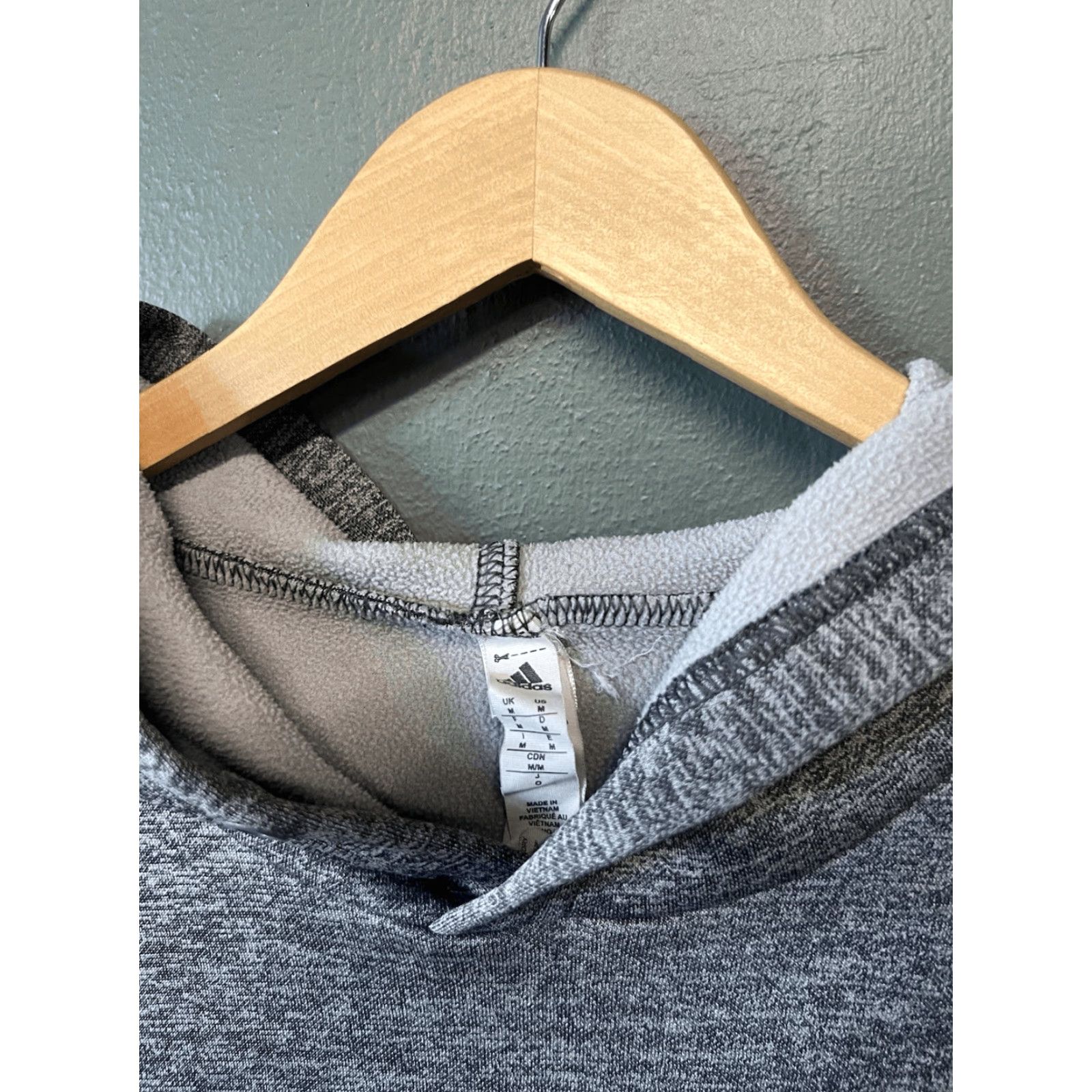 Adidas Adidas Sweatshirt Pullover Hooded Gray Womens Medium Athletic Size M Size M / US 6-8 / IT 42-44 - 3 Thumbnail