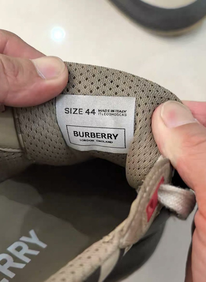 Burberry Burberry Ramsey 'Vintage Check - Beige' Size US 9 / EU 42 - 5 Thumbnail