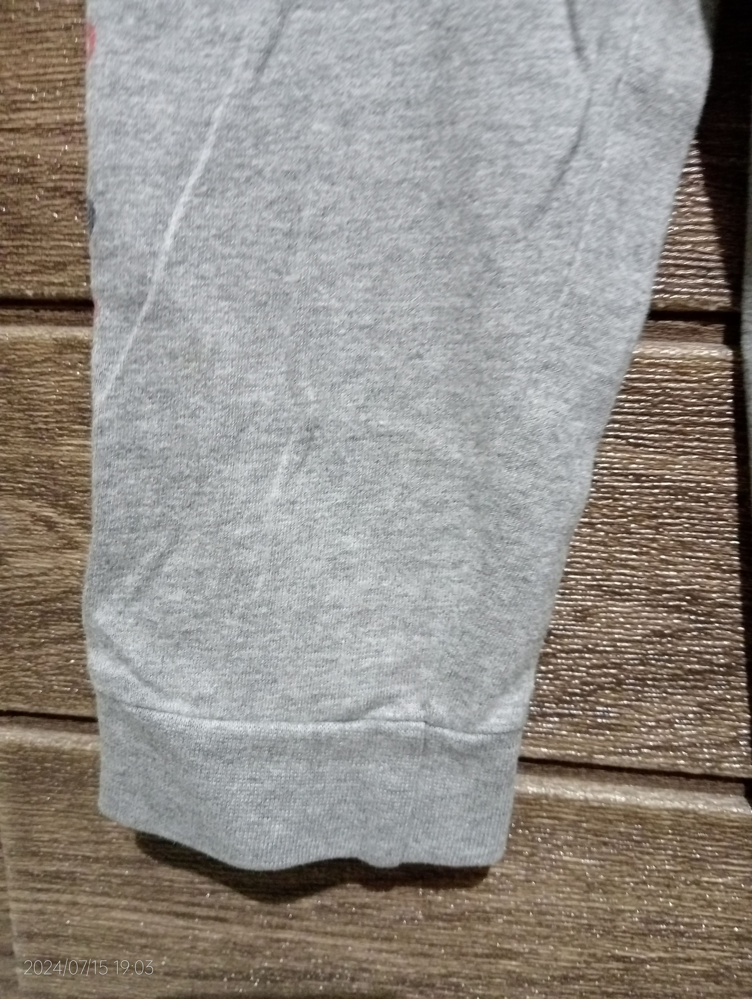 Nike Vintage Y2K Nike Air Long Sleeve Tshirt Size US L / EU 52-54 / 3 - 8 Thumbnail