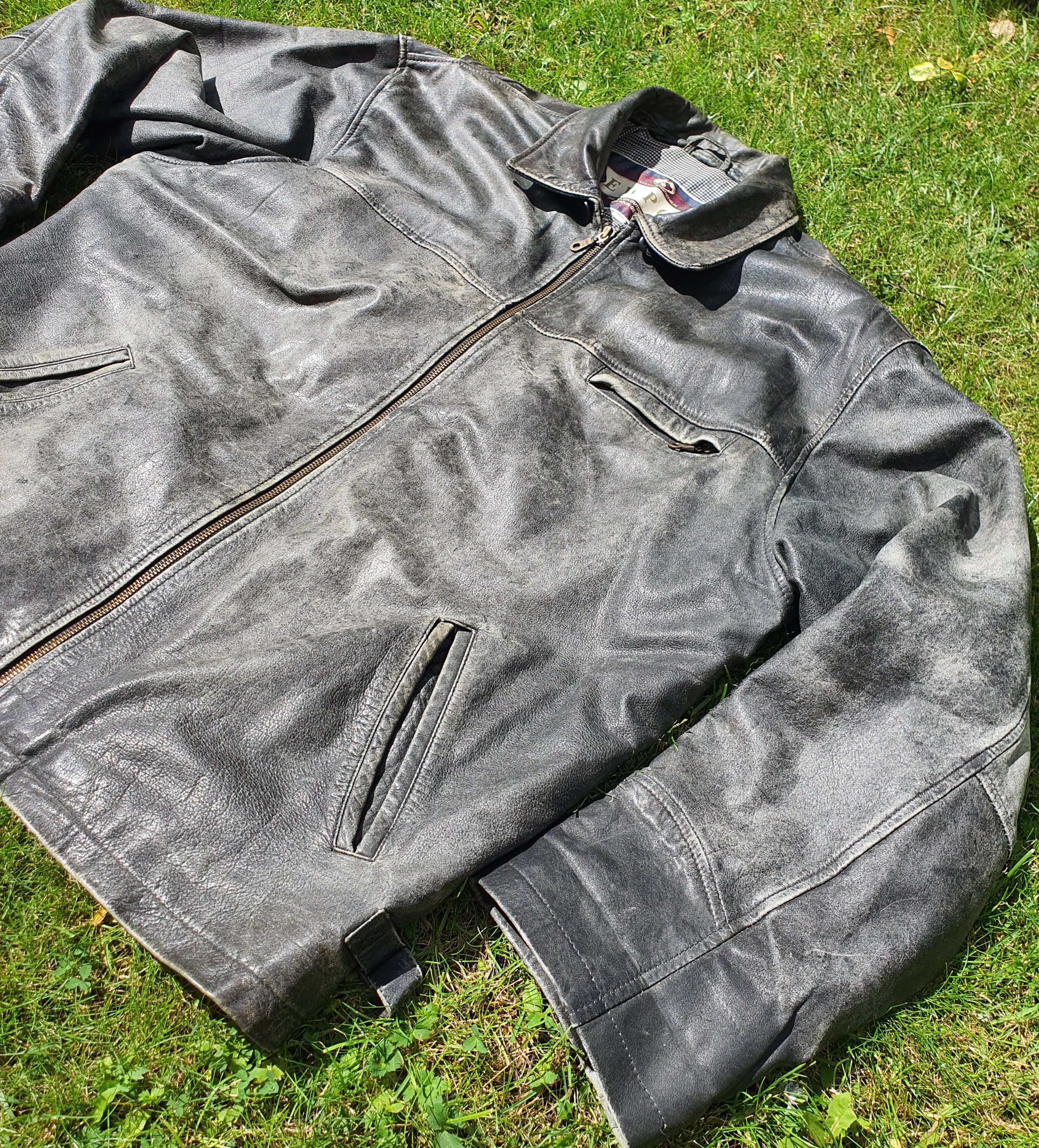 Genuine Leather Vintage faded leather jacket Size US XXL / EU 58 / 5 - 5 Thumbnail
