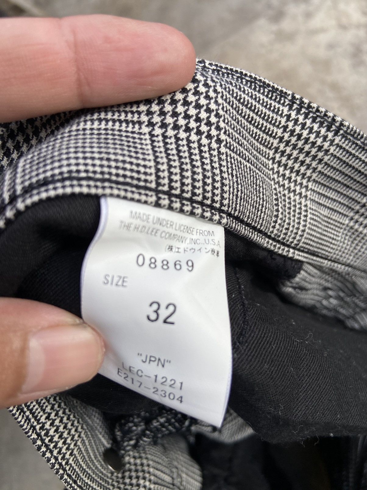 Beauty Beast 🔥 Lee Riders cargo pants punk plaid if six was nine Size US 33 - 14 Thumbnail