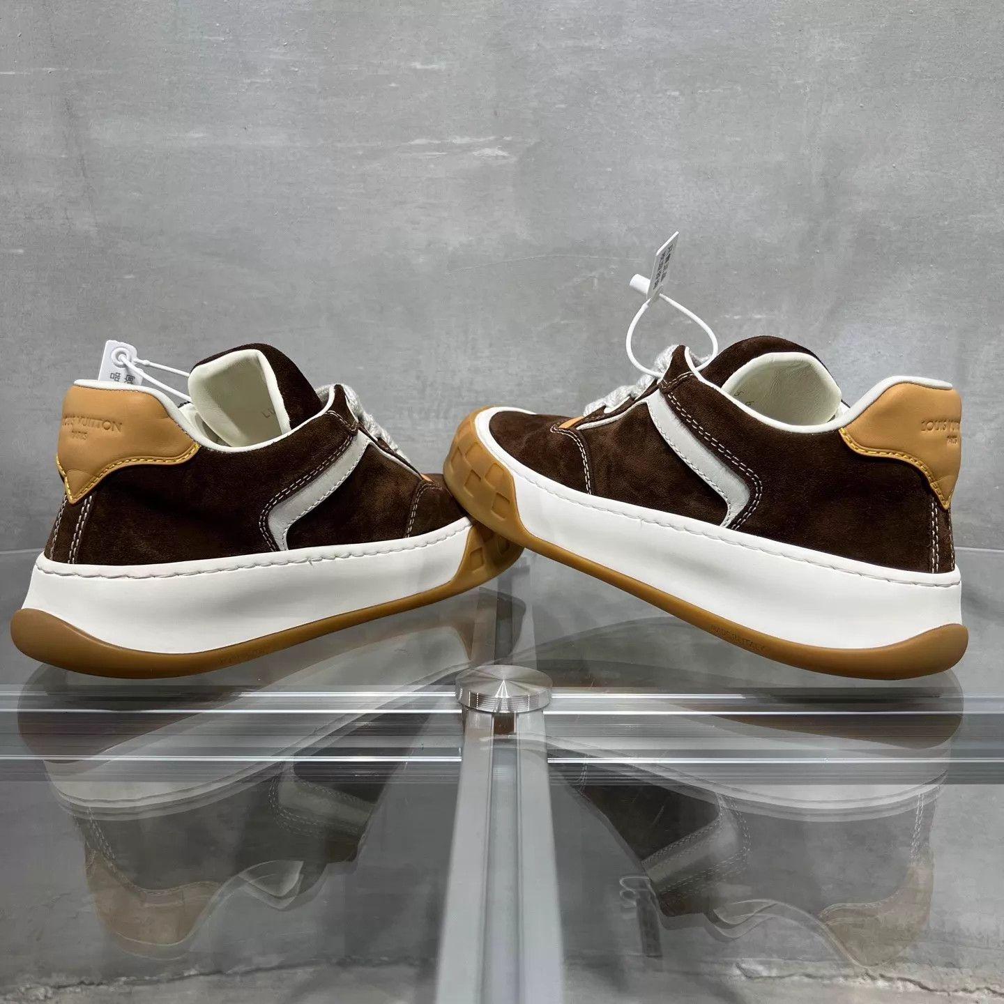 Louis Vuitton LV Tilted Brown Suede Sneakers UK6 EU40 Size US 7 / EU 40 - 5 Thumbnail