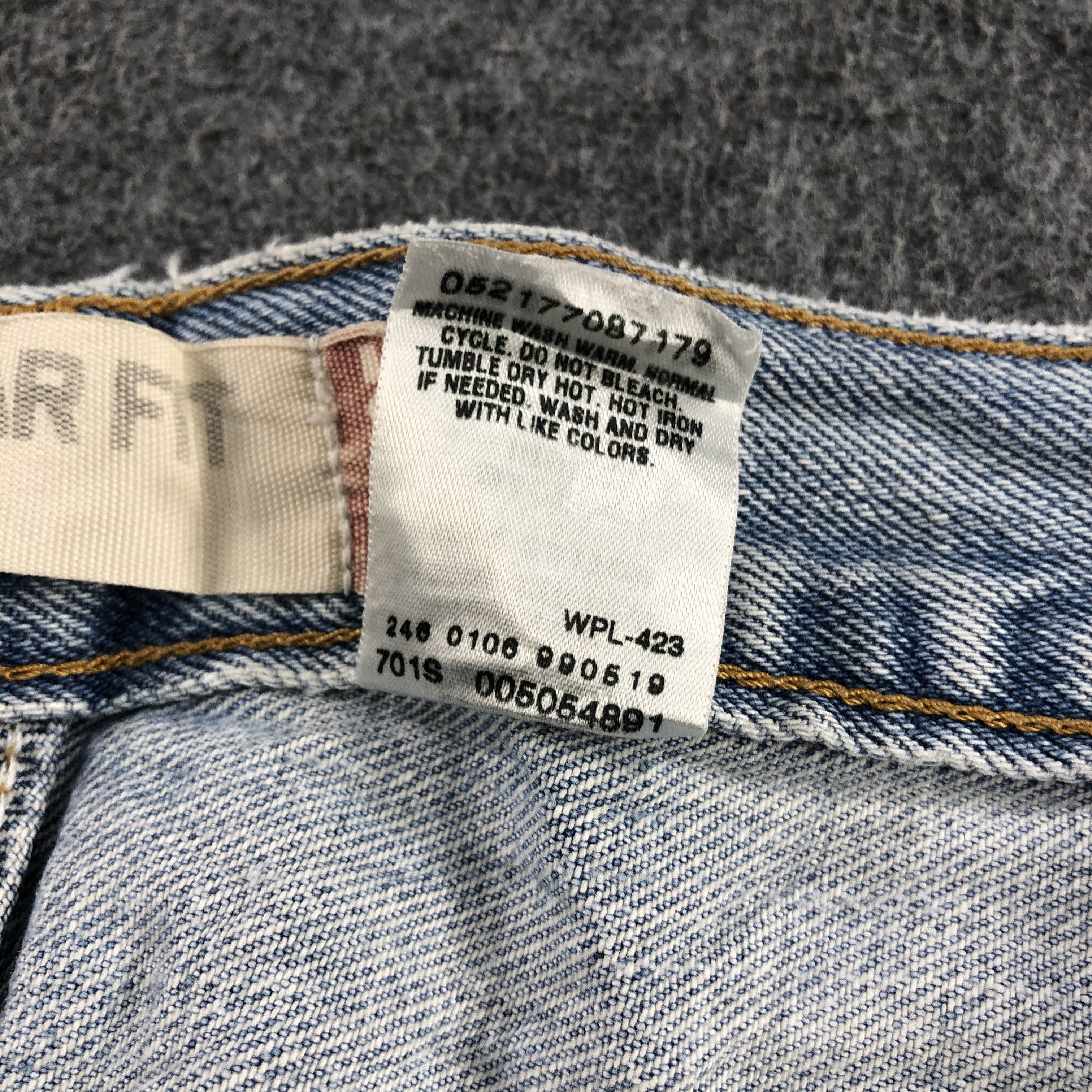 Levi's Vintage Light Wash Levis 505 Jeans-J2238 Size US 29 - 13 Thumbnail