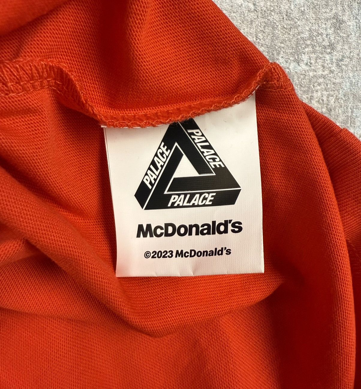 Palace Mcdonalds x Palace Limited Edition Logo Skateboard Tee Size US XL / EU 56 / 4 - 4 Thumbnail