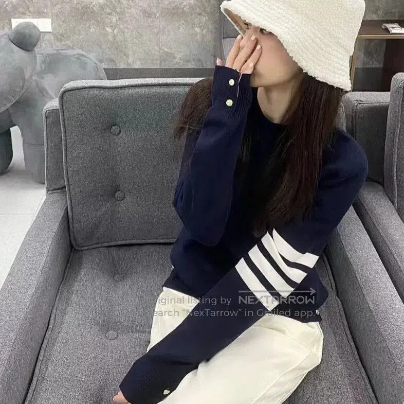 Thom Browne thom browne navy classic long sleeve knitwear. Size US XS / EU 42 / 0 - 7 Thumbnail