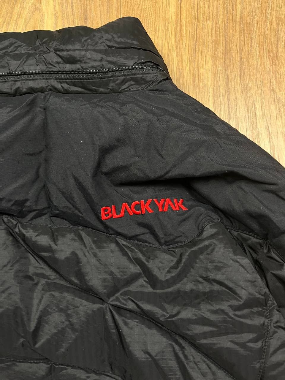 BLACKYAK 00’s BLACK YAK PUFFER DOWN JACKET Y2K ARCHIVE Size US M / EU 48-50 / 2 - 19 Thumbnail