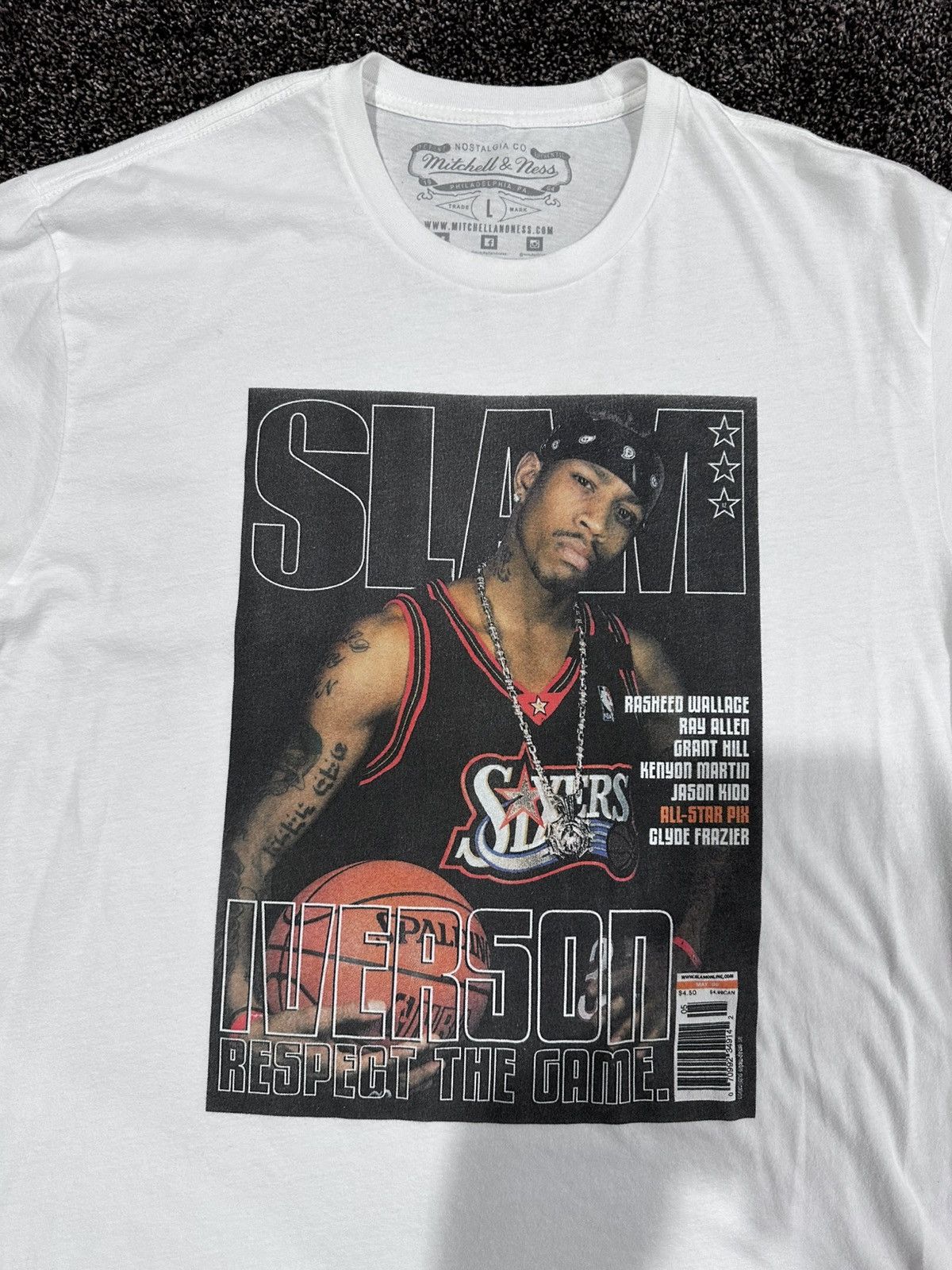 Mitchell & Ness Mitchell & Ness NBA Allen Iverson Phil Sixers White T-Shirt Size US L / EU 52-54 / 3 - 5 Thumbnail