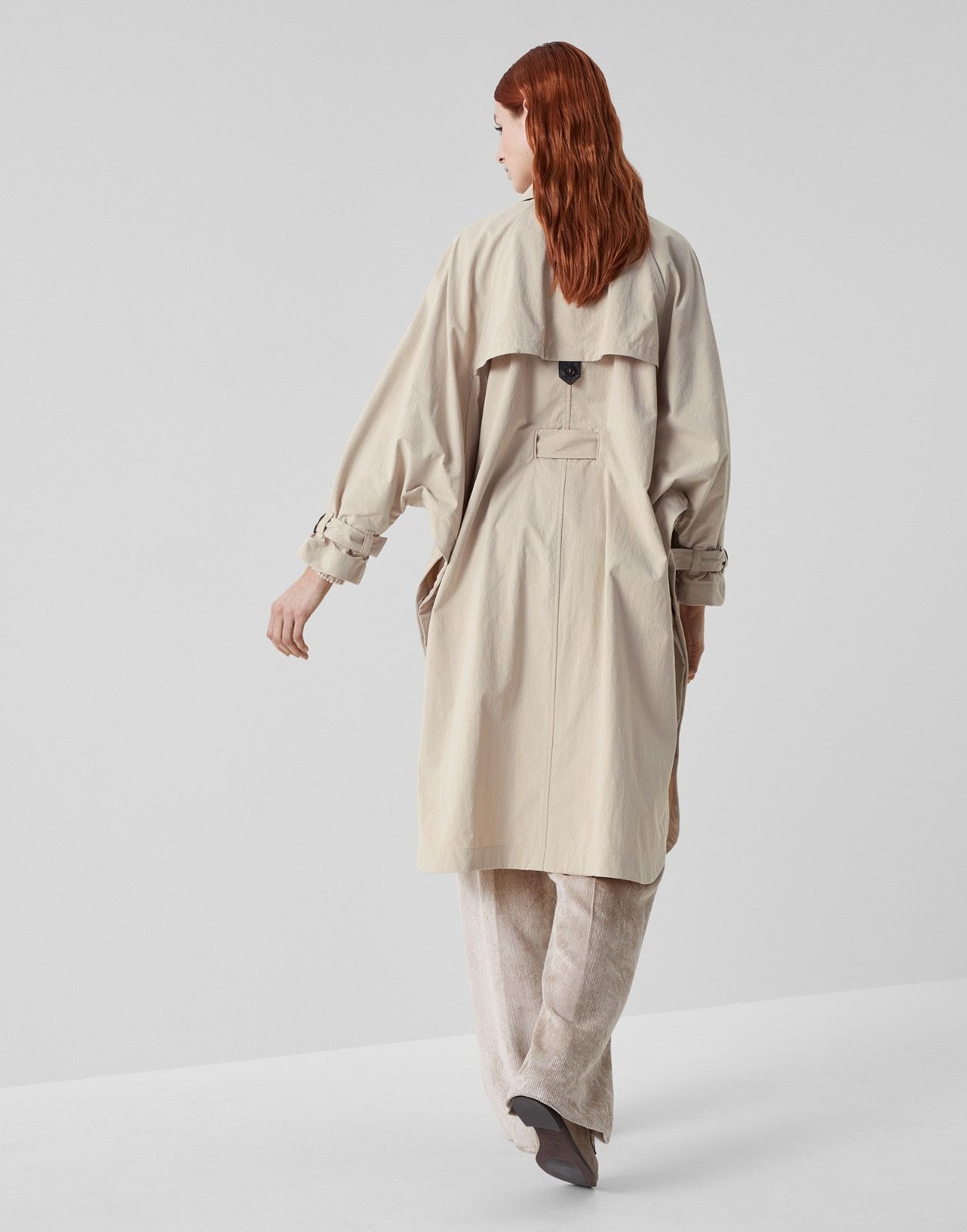 Brunello Cucinelli o1la1rc1a0225 Gabardine Coat in Beige Size M / US 6-8 / IT 42-44 - 2 Thumbnail