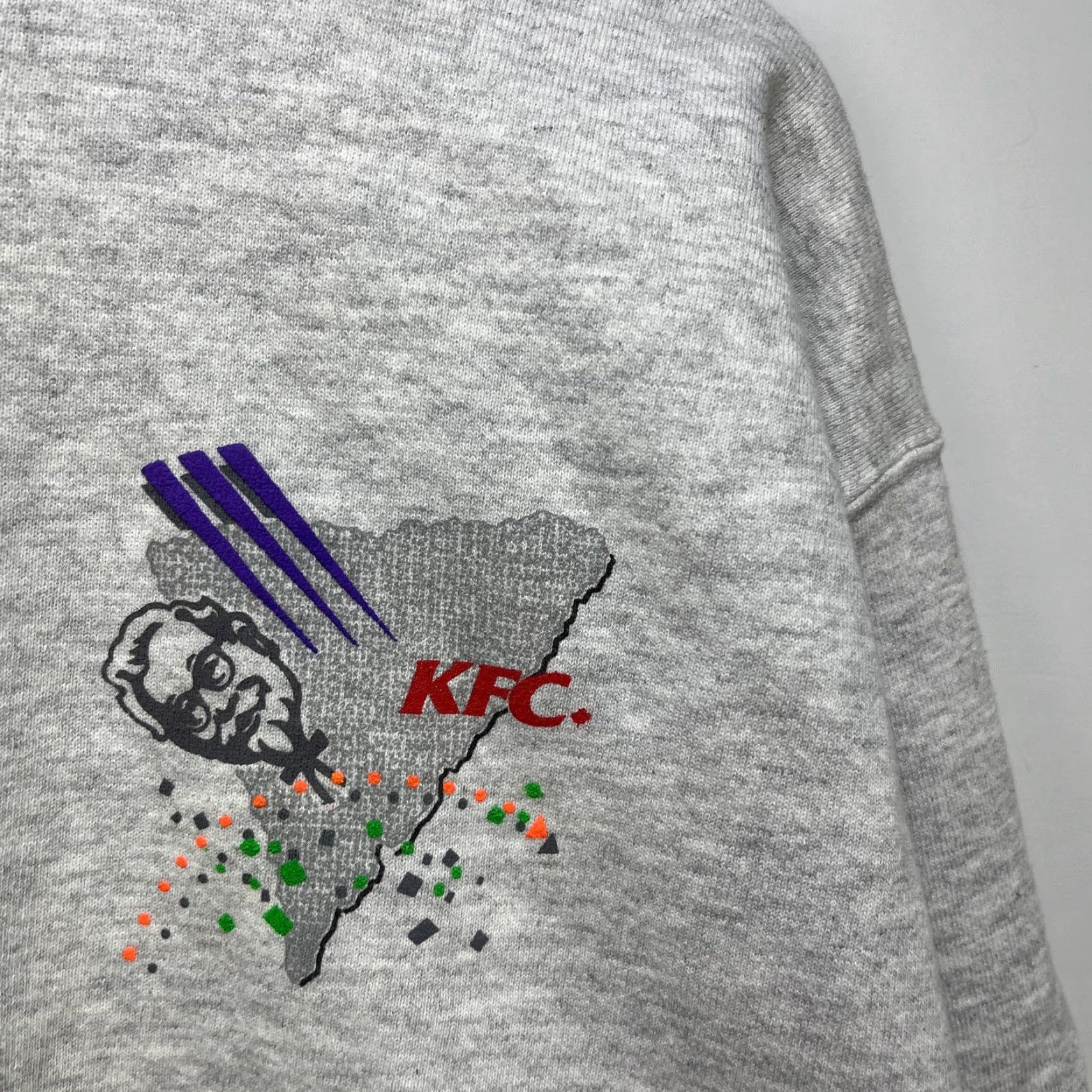 Vintage VINTAGE KFC Sweatshirt Mens M Gray 90s Pullover Kentucky Fried Chicken USA Vintage 90s Sweatshirt Men M Gray Size US M / EU 48-50 / 2 - 3 Thumbnail
