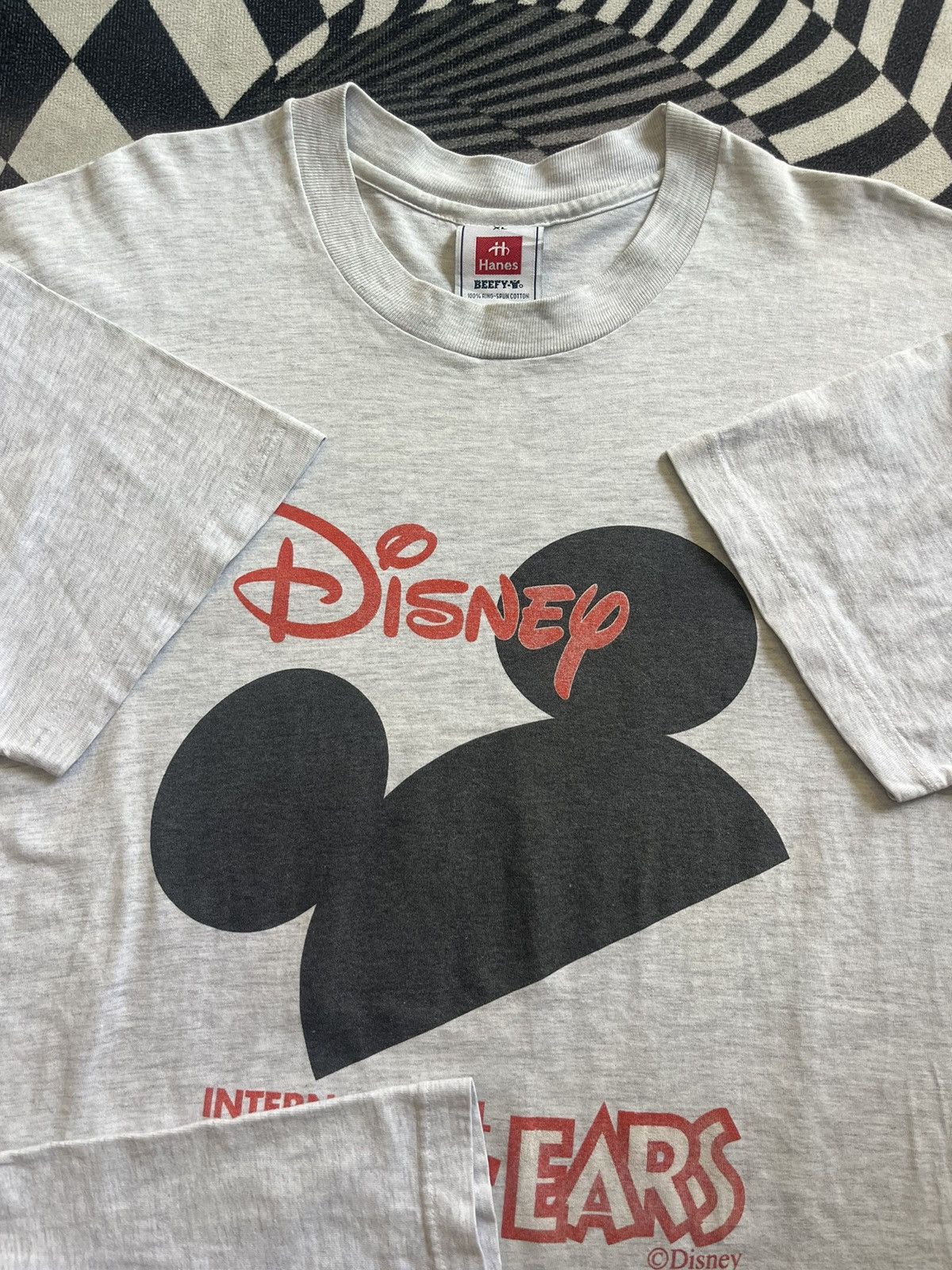 Disney Vintage Disney International VOLOUNT EARS 90’s Tshirt Size US XL / EU 56 / 4 - 8 Thumbnail