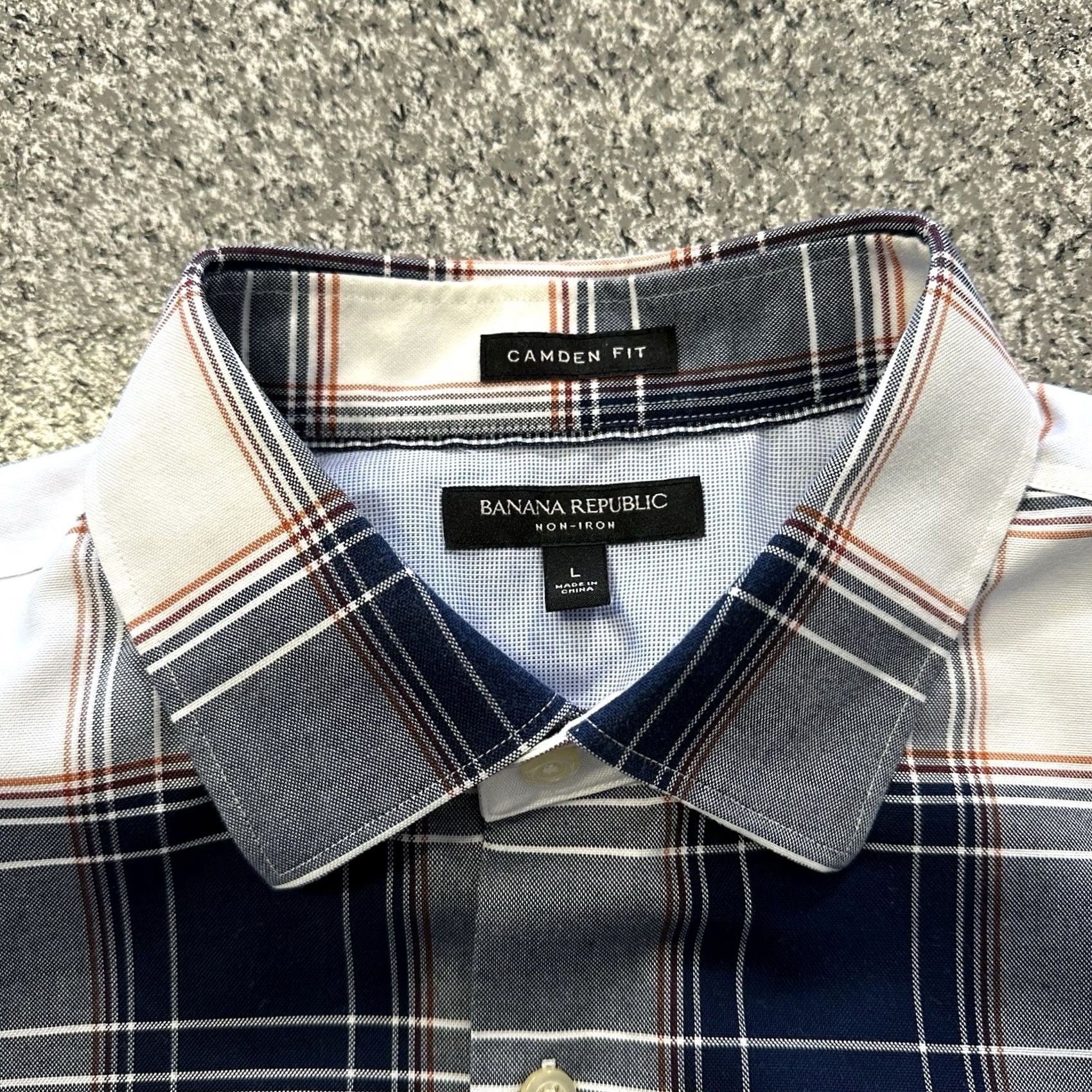 Banana Republic Banana Republic Button-Up Shirt Mens L Camden Fit Non Iron Plaid Blue White Shirt Mens L Blue Plaid Non-Iron Button-Up Banana Republic Size US L / EU 52-54 / 3 - 2 Thumbnail