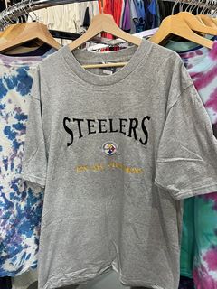 Lee NFL Pittsburgh Steelers Sweatshirt, Gray Embroidered Logo Crewneck  Pullover Oversized, Men's Fashion, Activewear on Carousell