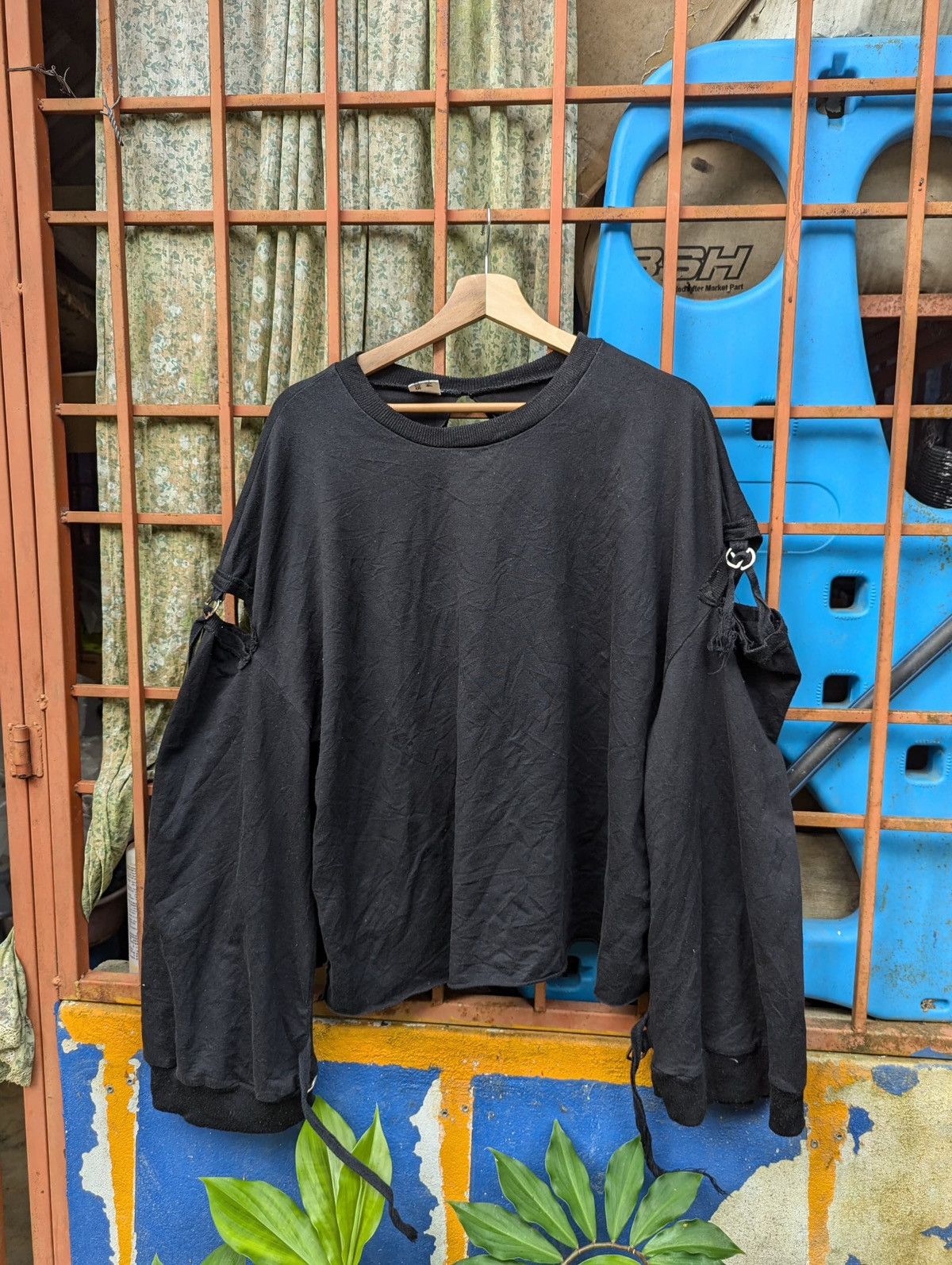 Japanese Brand Punk Rare Design Black Ripped pullover Kim34 Studios Size L / US 10 / IT 46 - 1 Thumbnail
