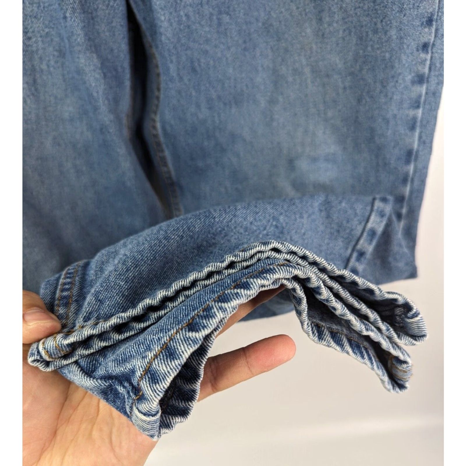 The Mountain Blue Mountain Jeans Men's 38x30 Denim Straight 100% Cotton Blue Mountain Blue Denim Straight Light Jeans Men's Size 38x30 100% Cotton Size US 38 / EU 54 - 4 Thumbnail