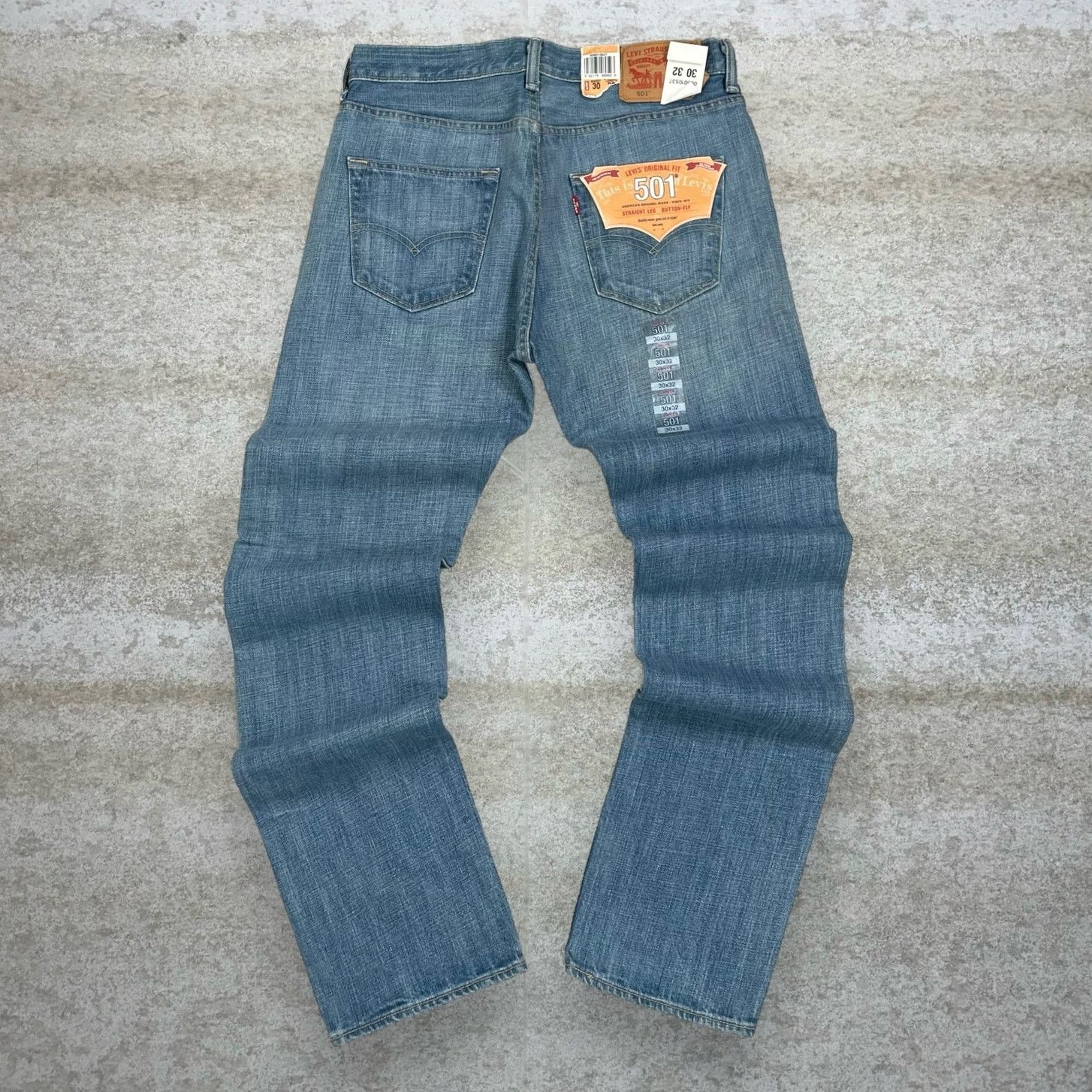 Levi's Vintage Y2K Levis Jeans 501 30x32 Straight Fit Light Wash Size US 30 / EU 46 - 1 Thumbnail