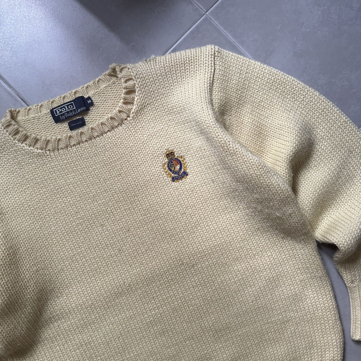 Polo Ralph Lauren Polo Ralph Lauren 90's Heavy Wool Crest Logo Ivory Knit Size US M / EU 48-50 / 2 - 6 Thumbnail