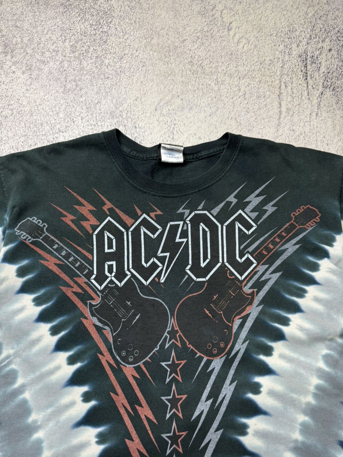 AC/DC Rare Vintage 1990 AC/DC Hells Bells Single Stitch T-shirt Size US M / EU 48-50 / 2 - 6 Thumbnail