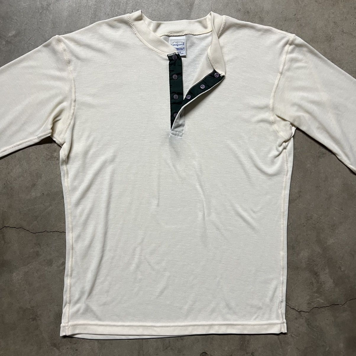 Patagonia × Vintage Patagonia Capilene 🇺🇸 Long-Sleeve Henley Shirt Size US M / EU 48-50 / 2 - 4 Thumbnail