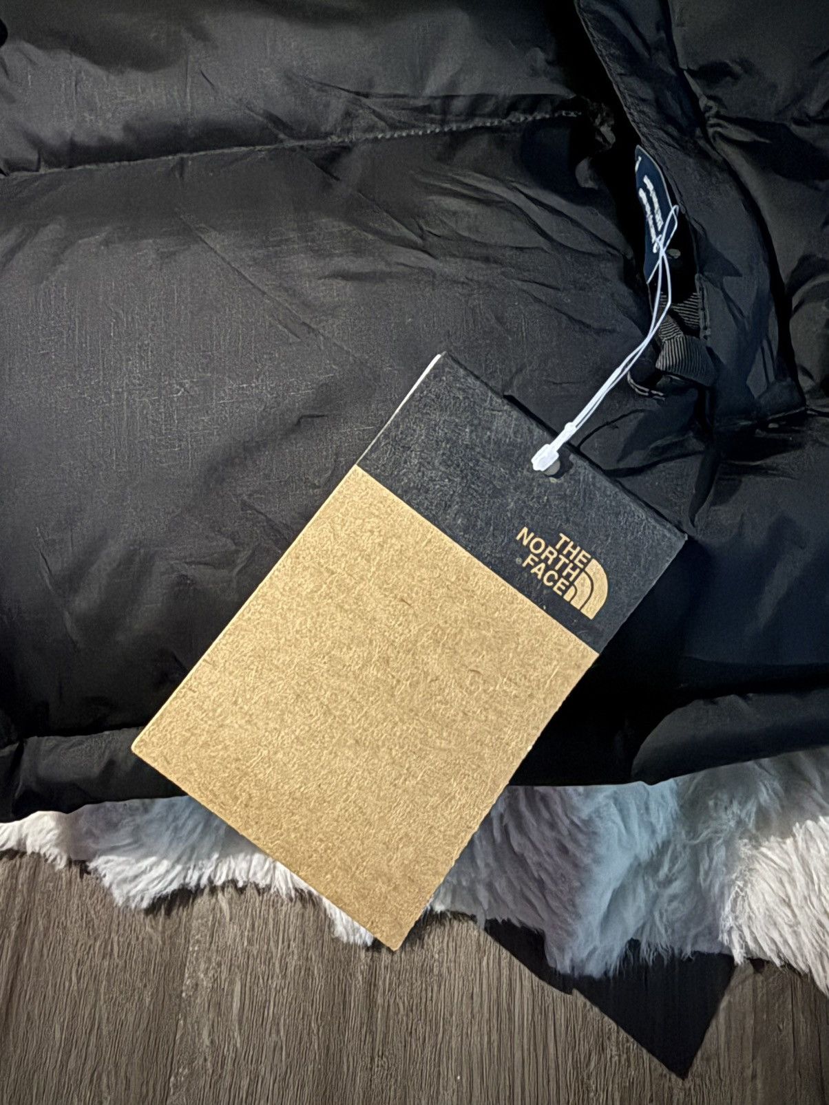 The North Face The North Face Men's 1996 Retro Nuptse700 Down Puffer Jacket Size US L / EU 52-54 / 3 - 7 Thumbnail
