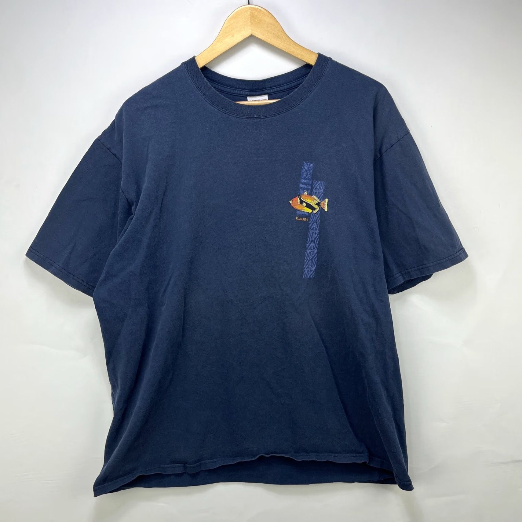 Vintage VINTAGE Crazy Shirts Shirt Men XL Blue 90s Hawaii Kaua'i Fish T-Shirt Size US XL / EU 56 / 4 - 5 Thumbnail