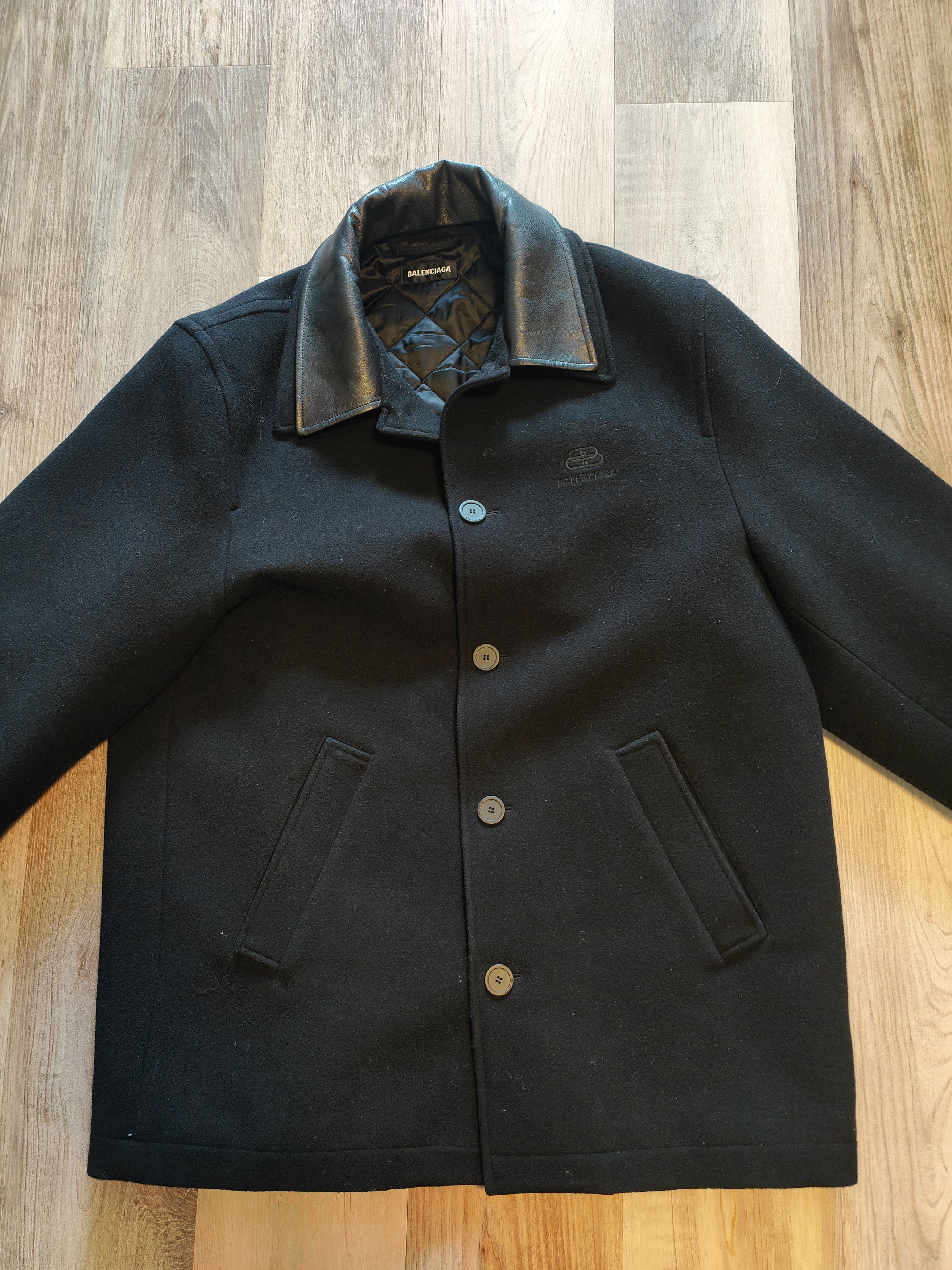 Balenciaga Balenciaga double collar cashmere coat Size US S / EU 44-46 / 1 - 1 Thumbnail