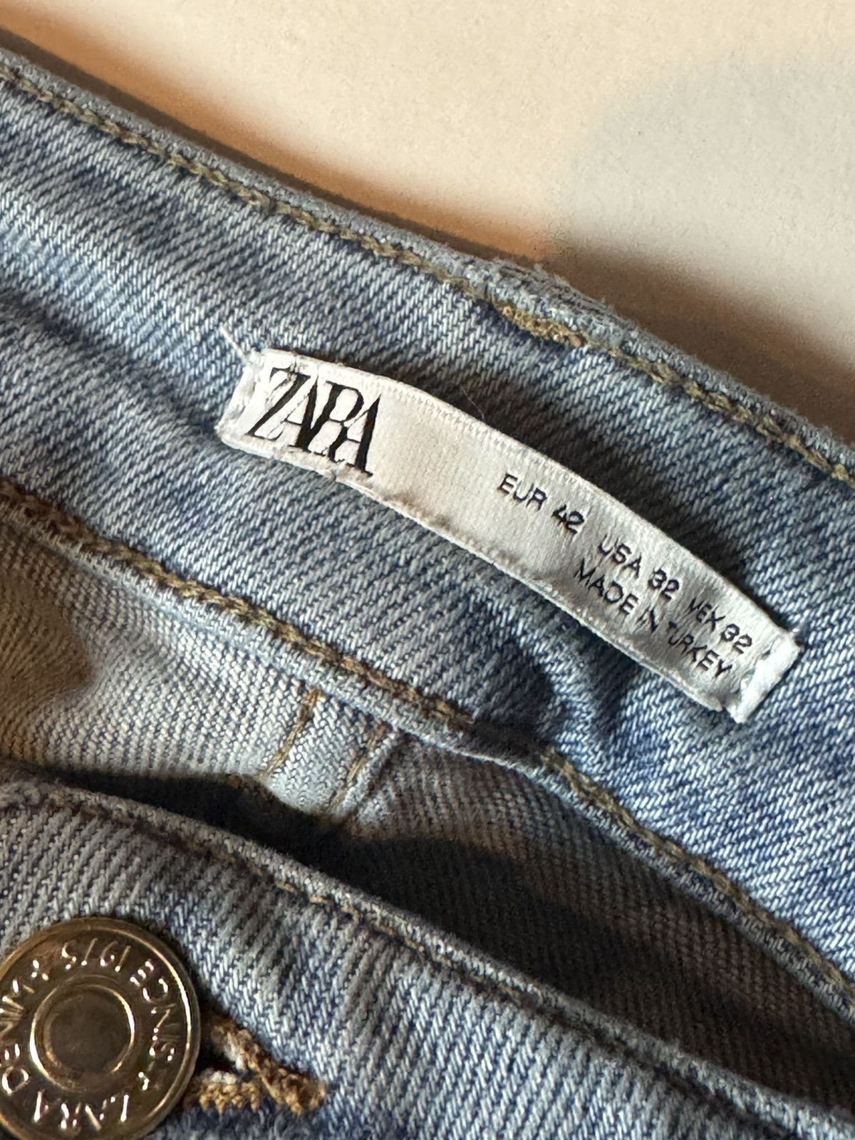 Zara Ripped Skinny Jeans *Stretchy* Size US 32 / EU 48 - 3 Thumbnail